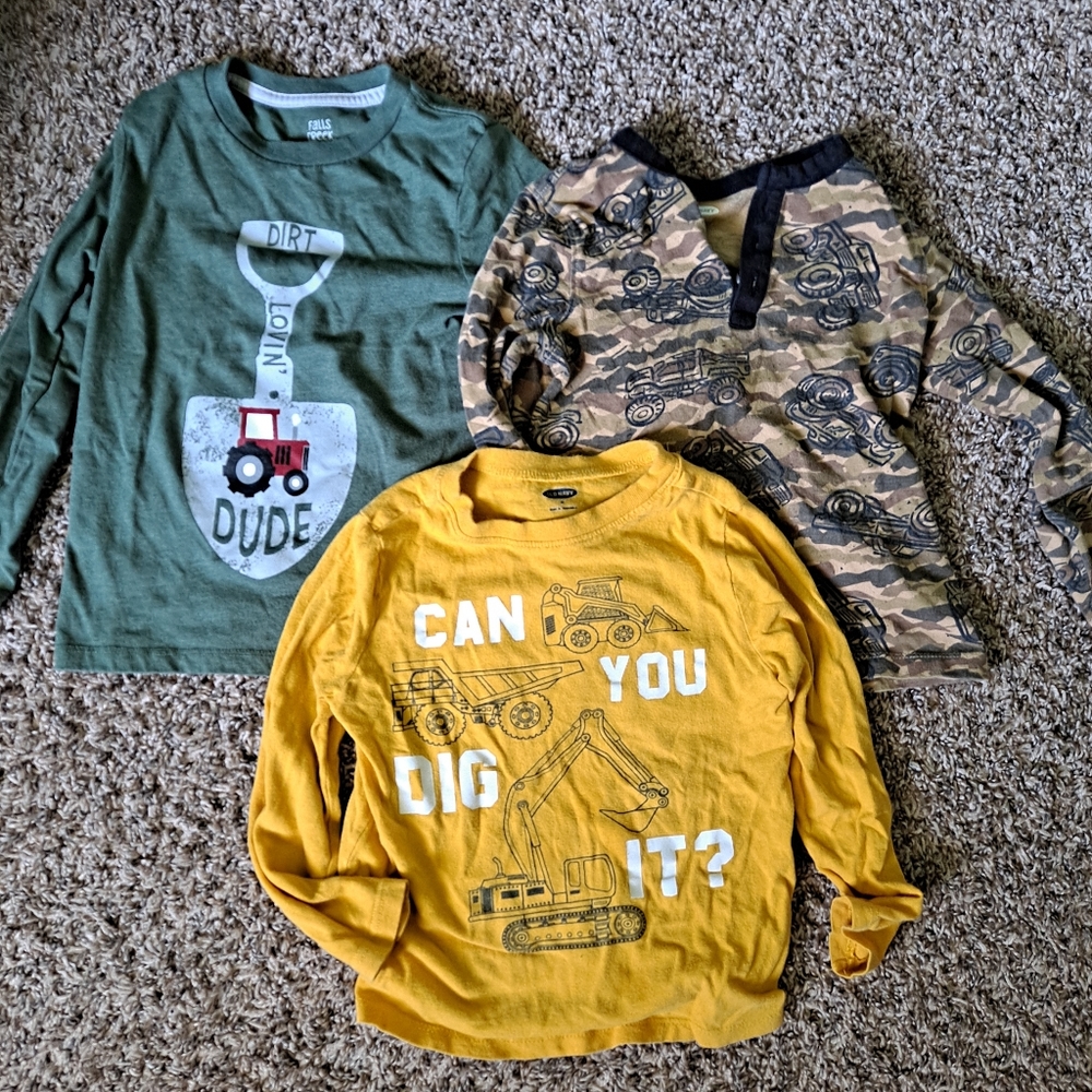 Farmer tools/vehicles long sleeve shirts